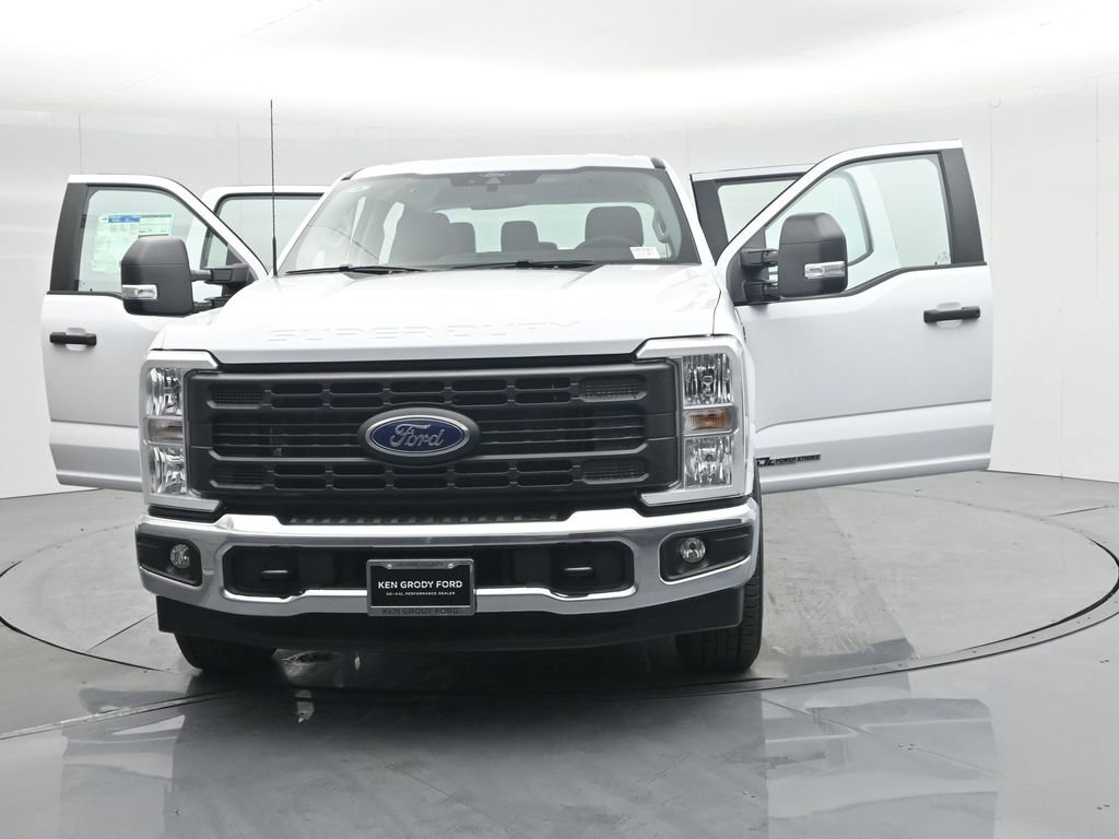 New 2026 Ford F350 XL image 34