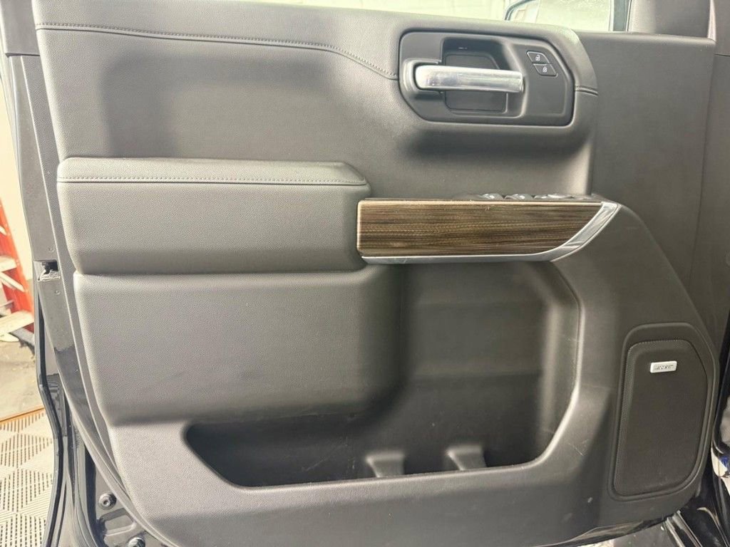 Used 2021 Chevrolet Silverado 1500 LT Trail Boss w/ Convenience Package II image 13