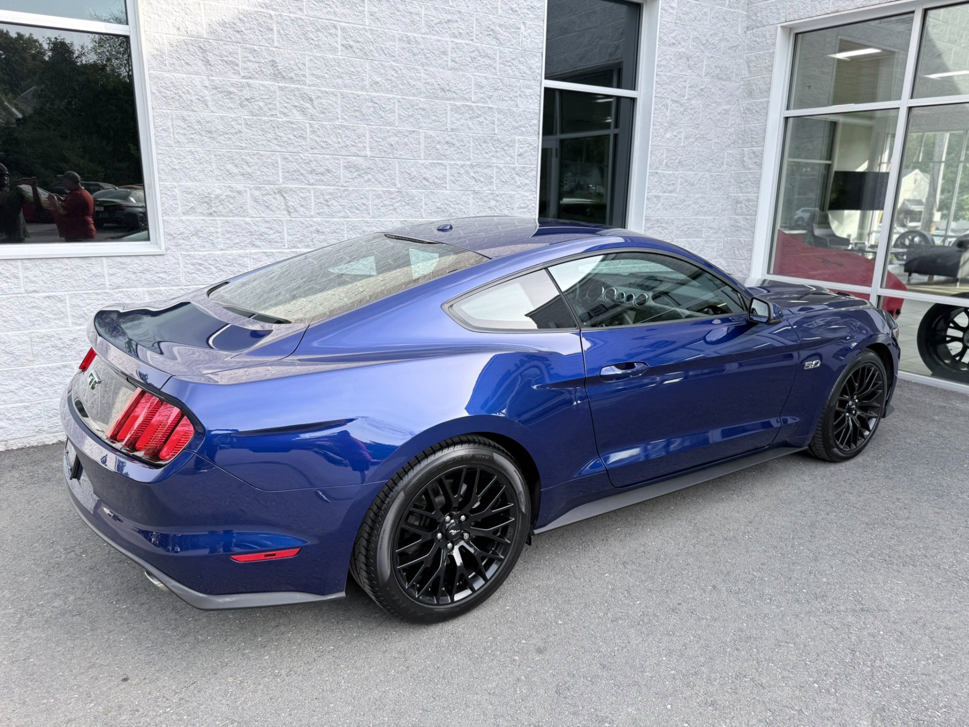 Used 2015 Ford Mustang GT Premium w/ GT Performance Package RWD image 23