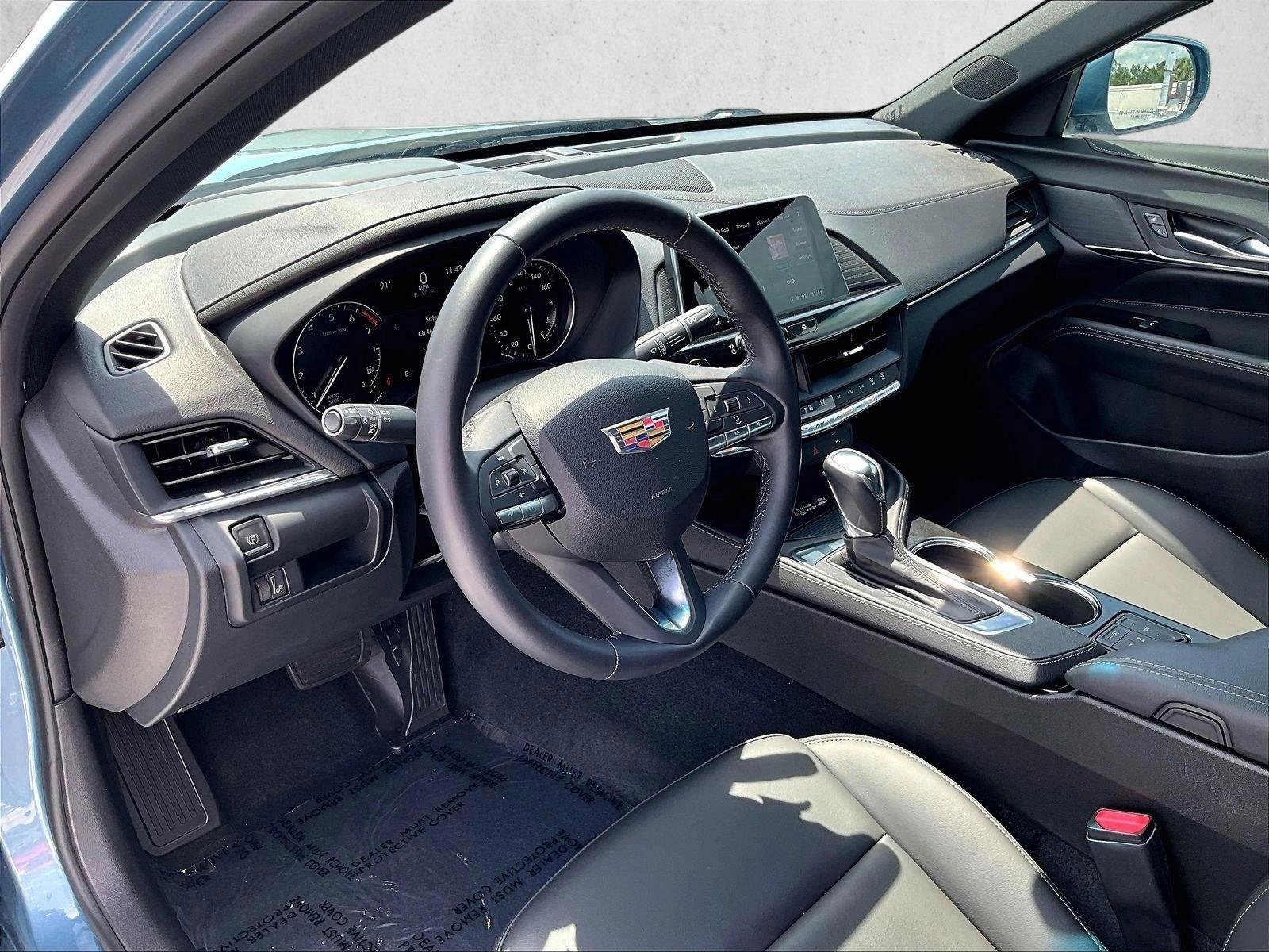 Used 2023 Cadillac CT4 Luxury RWD image 14