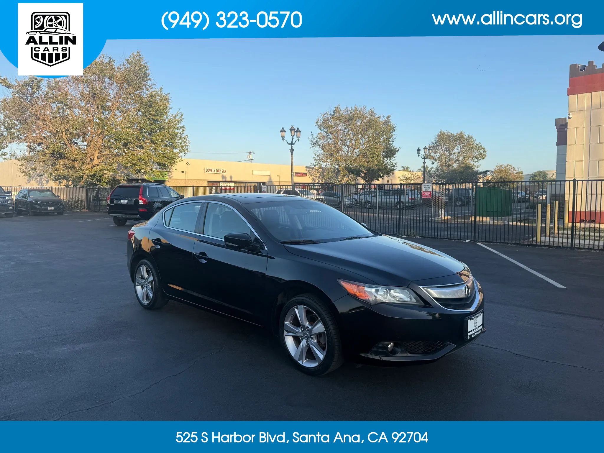 Used 2013 Acura ILX w/ Premium Package FWD image 3