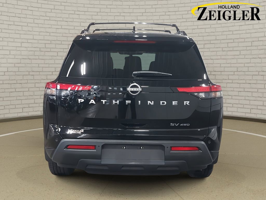 Used 2024 Nissan Pathfinder SV w/ Cargo Package image 6