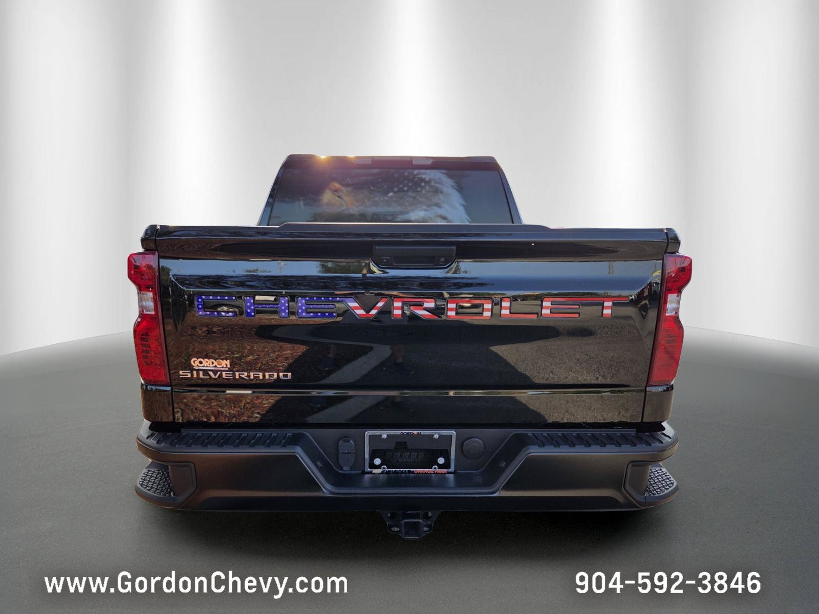 Used 2025 Chevrolet Silverado 1500 W/T w/ WT Value Package RWD image 4