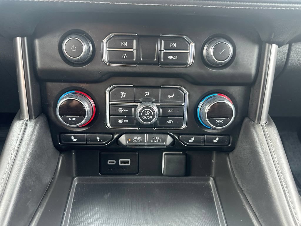 Certified 2024 Chevrolet Tahoe Z71 w/ Luxury Package AWD/4WD image 5