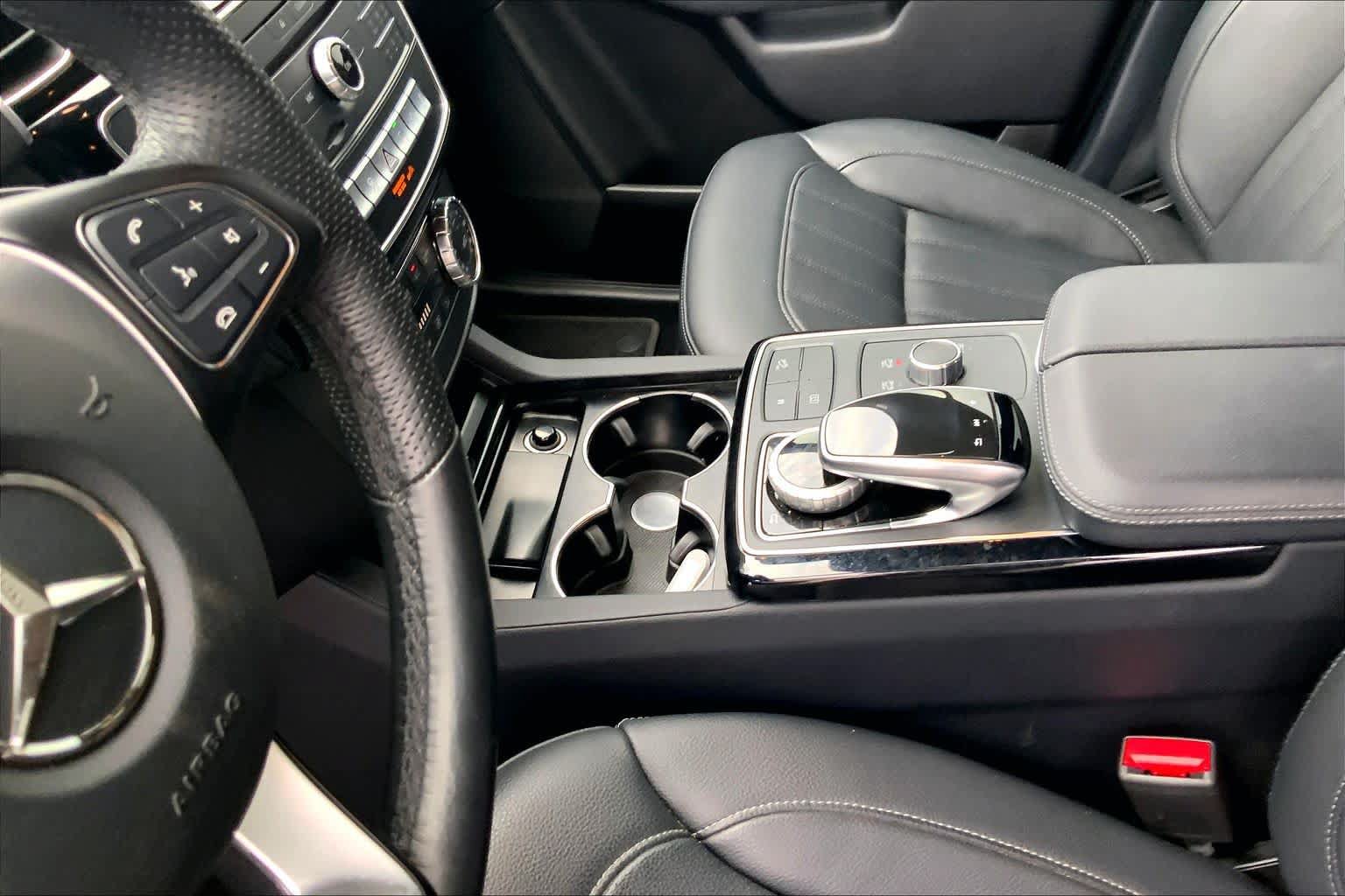 Used 2019 Mercedes-Benz GLE 400 4MATIC image 17