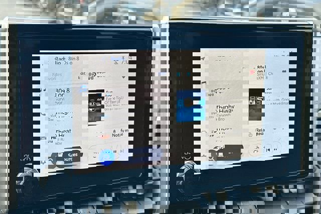 Certified 2025 Toyota RAV4 LE image 23