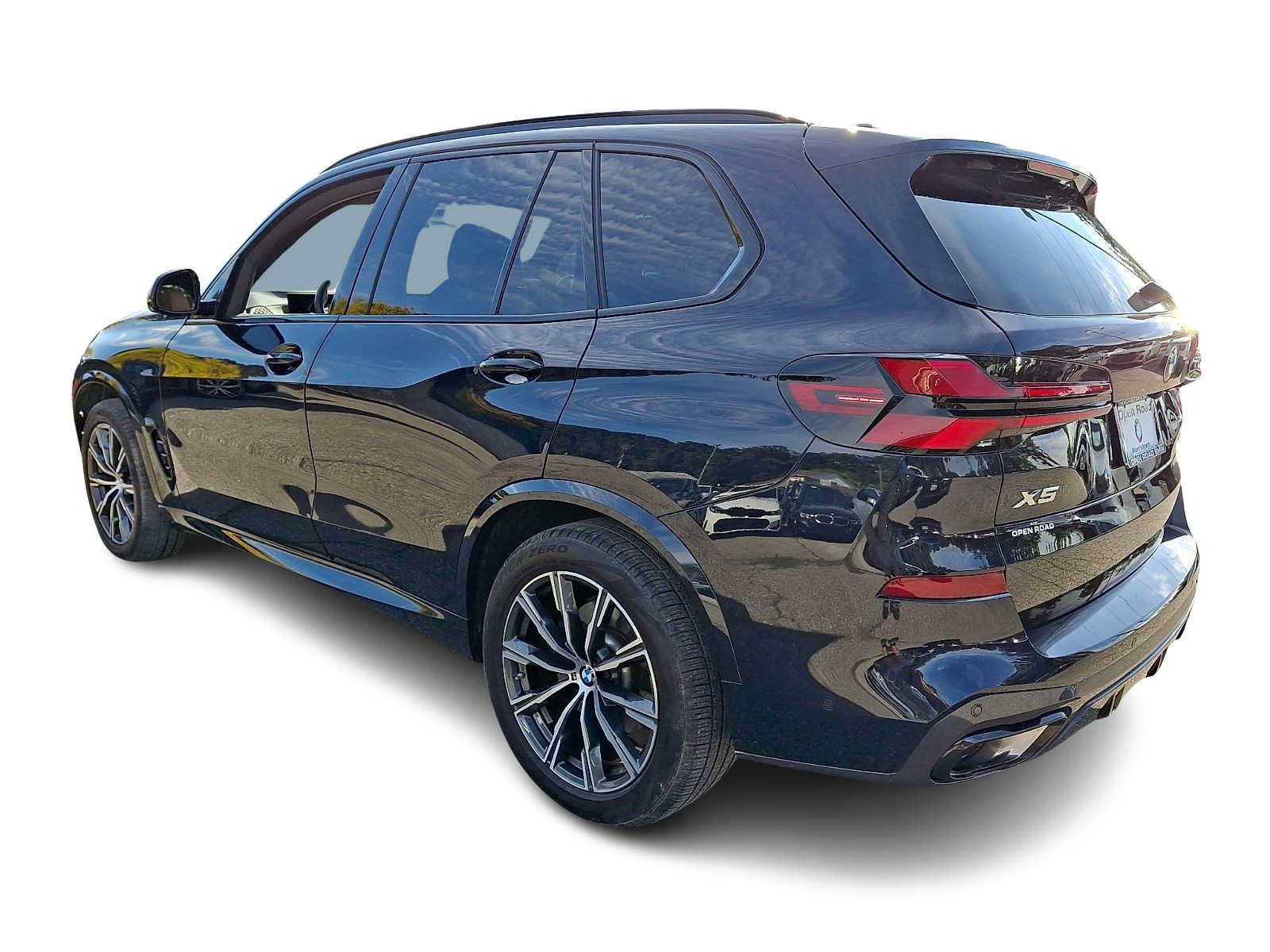 Used 2025 BMW X5 xDrive40i w/ M Sport Package AWD/4WD image 4