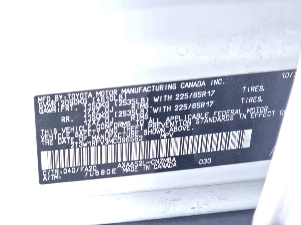 Used 2021 Toyota RAV4 XLE image 15