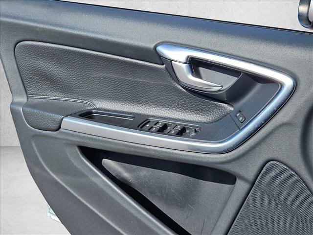 Used 2013 Volvo S60 T5 AWD/4WD image 9