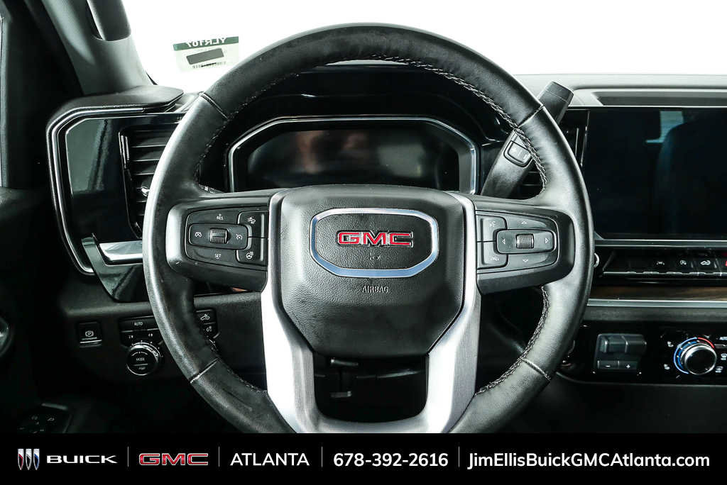 Used 2025 GMC Sierra 1500 SLT AWD/4WD image 9