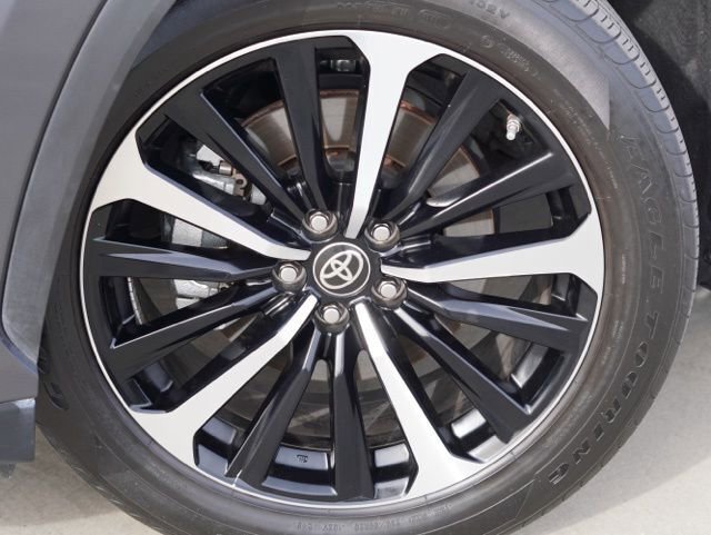 Certified 2021 Toyota Highlander XSE image 12