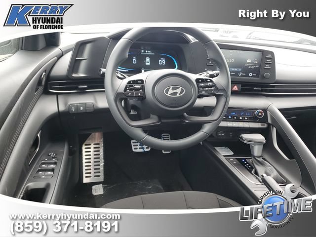 New 2026 Hyundai Elantra Sport FWD image 10