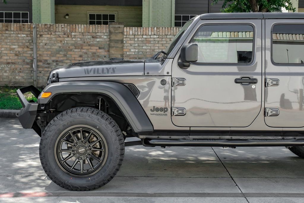 Used 2021 Jeep Wrangler Unlimited Willys image 22