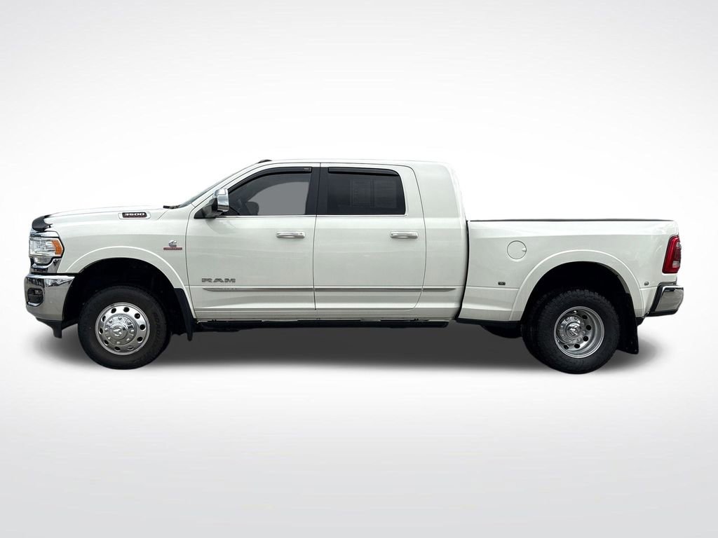 Used 2021 RAM 3500 Limited AWD/4WD image 2