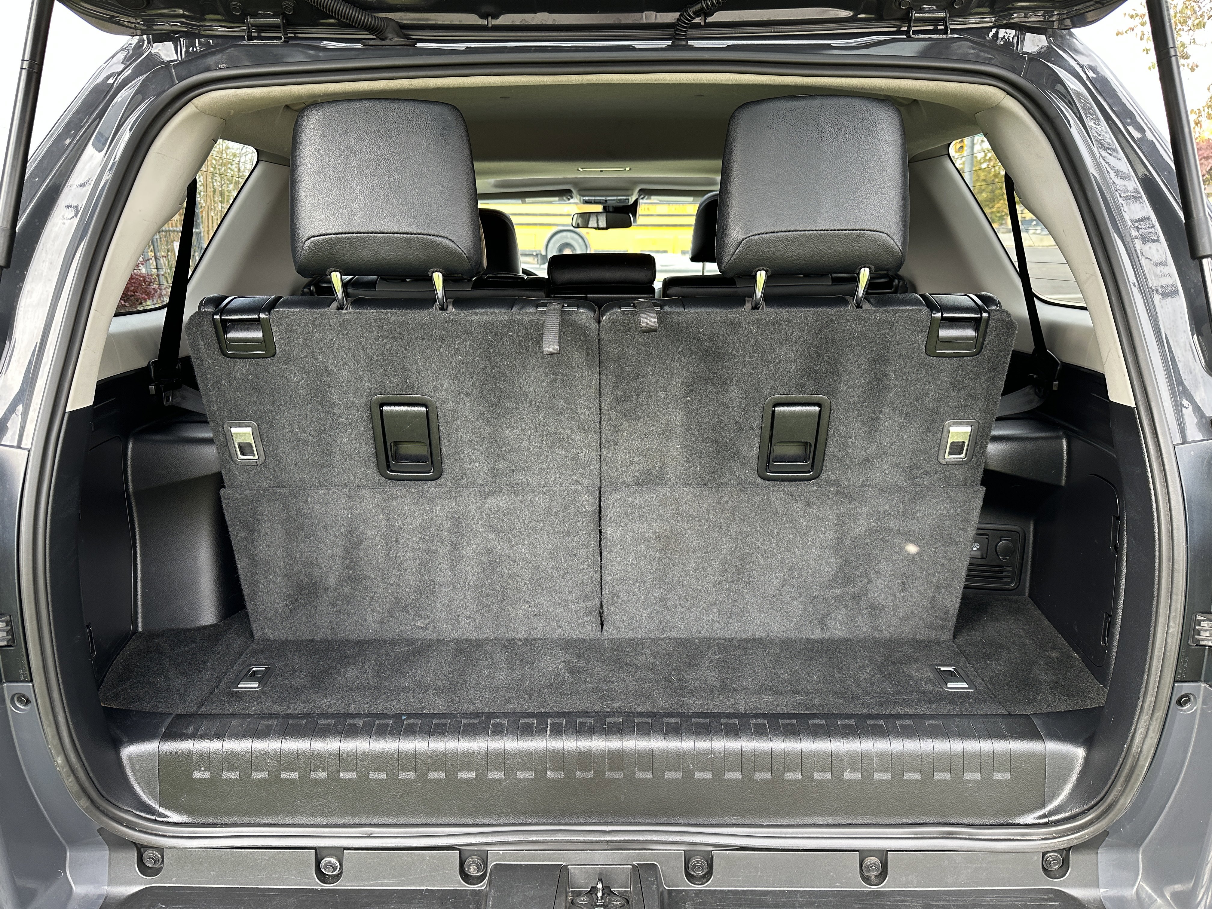 Used 2024 Toyota 4Runner SR5 Premium image 27