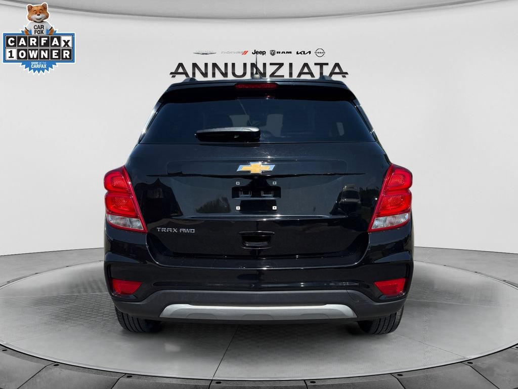 Used 2021 Chevrolet Trax LT w/ Premium Seat Package AWD/4WD image 4