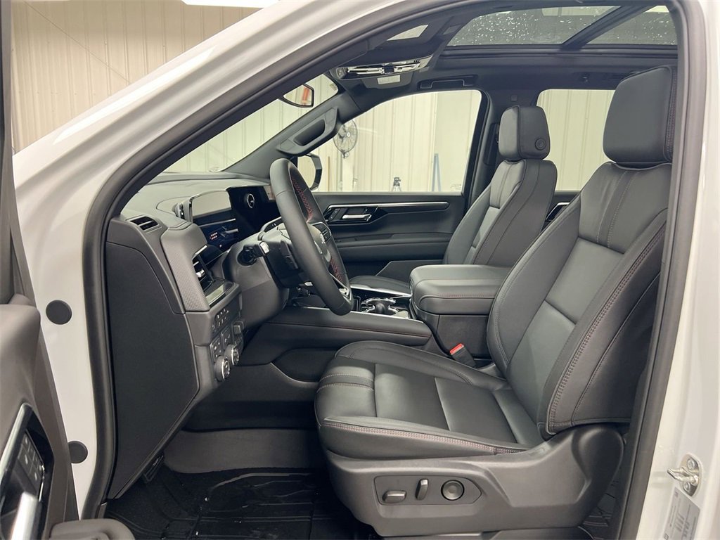 New 2026 Chevrolet Tahoe RST w/ RST Capability Package image 21