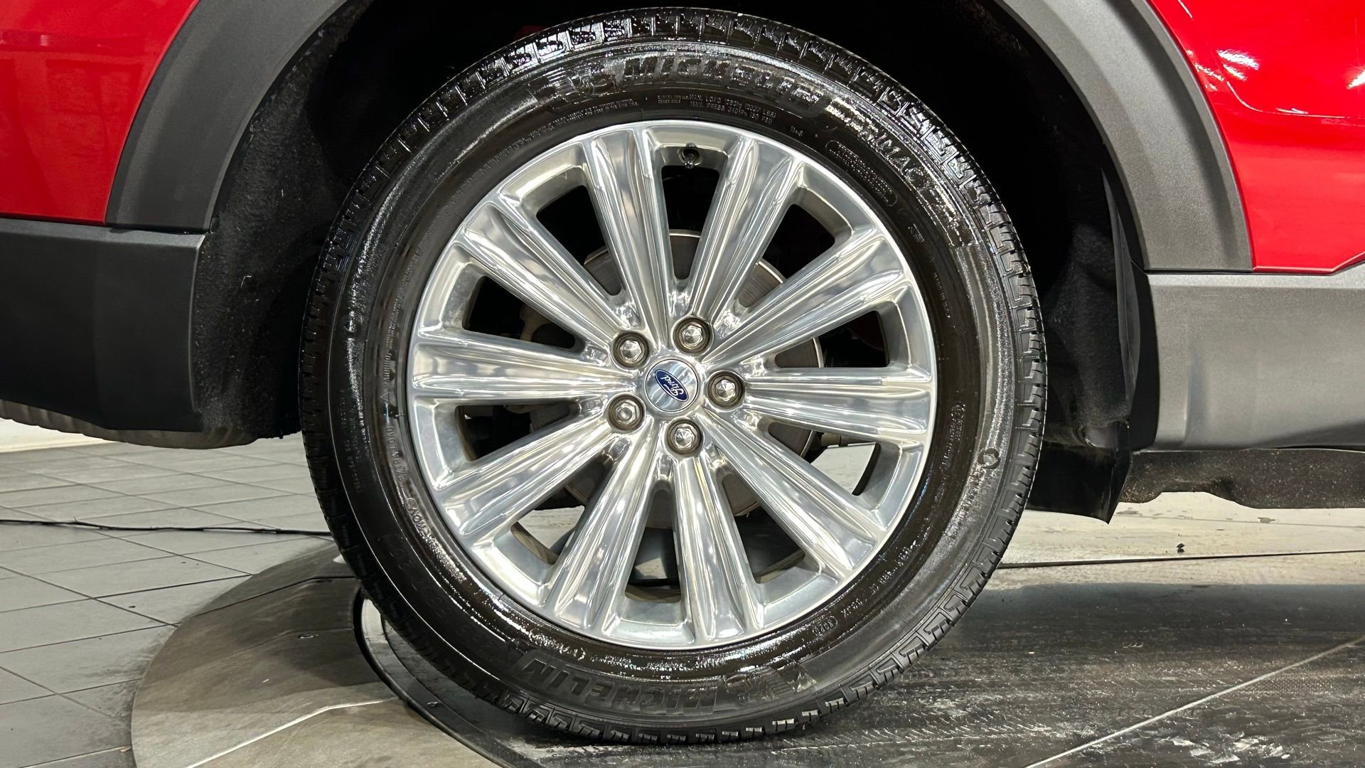Used 2020 Ford Explorer Limited AWD/4WD image 27