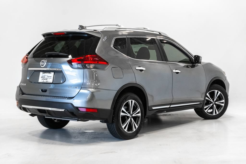 Used 2017 Nissan Rogue SL w/ SL Premium Package AWD/4WD image 29