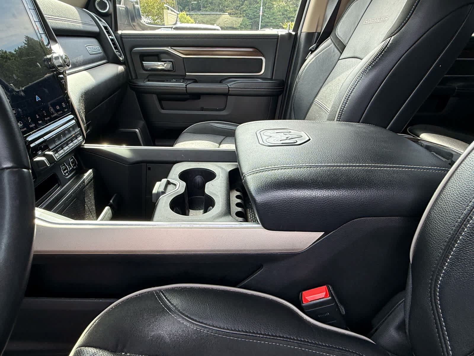 Used 2022 RAM 2500 Laramie AWD/4WD image 21