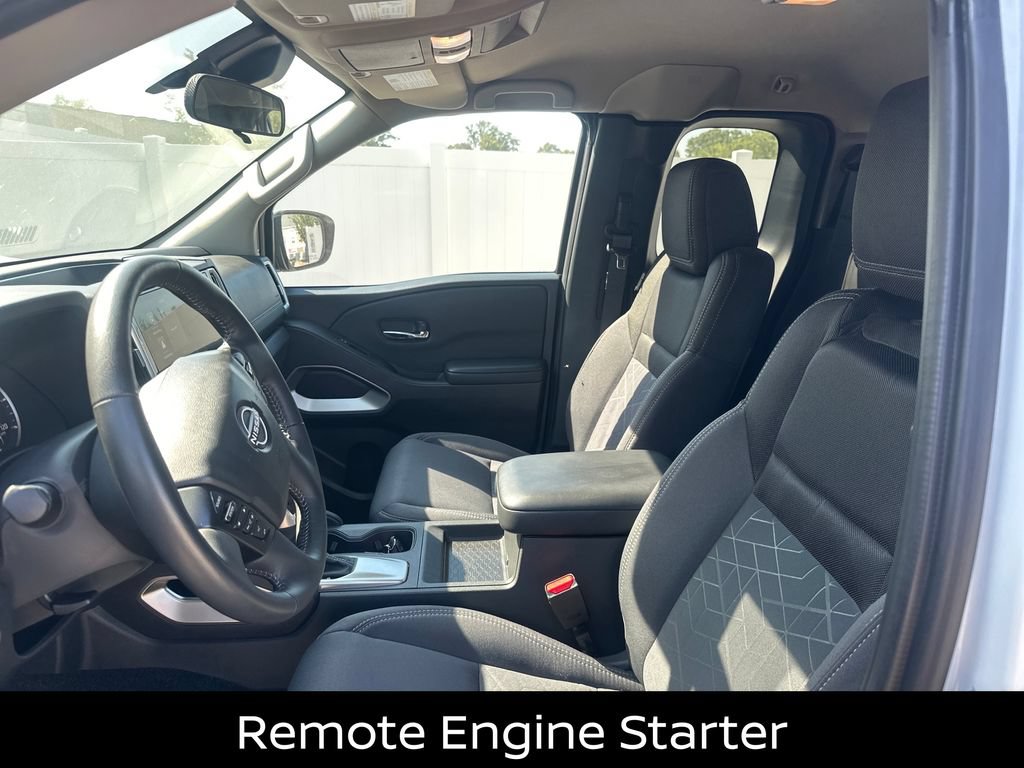 Certified 2025 Nissan Frontier SV w/ SV Convenience Package AWD/4WD image 13