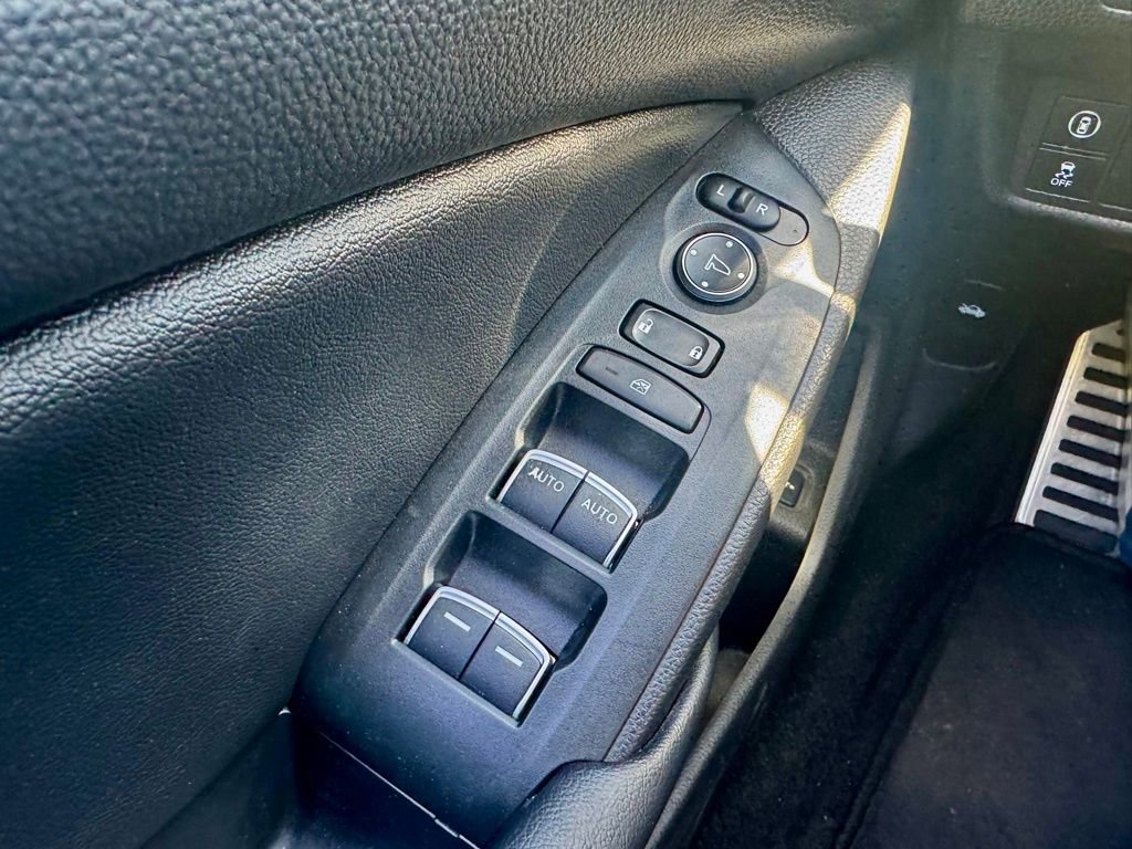 Used 2022 Honda Accord Sport image 18