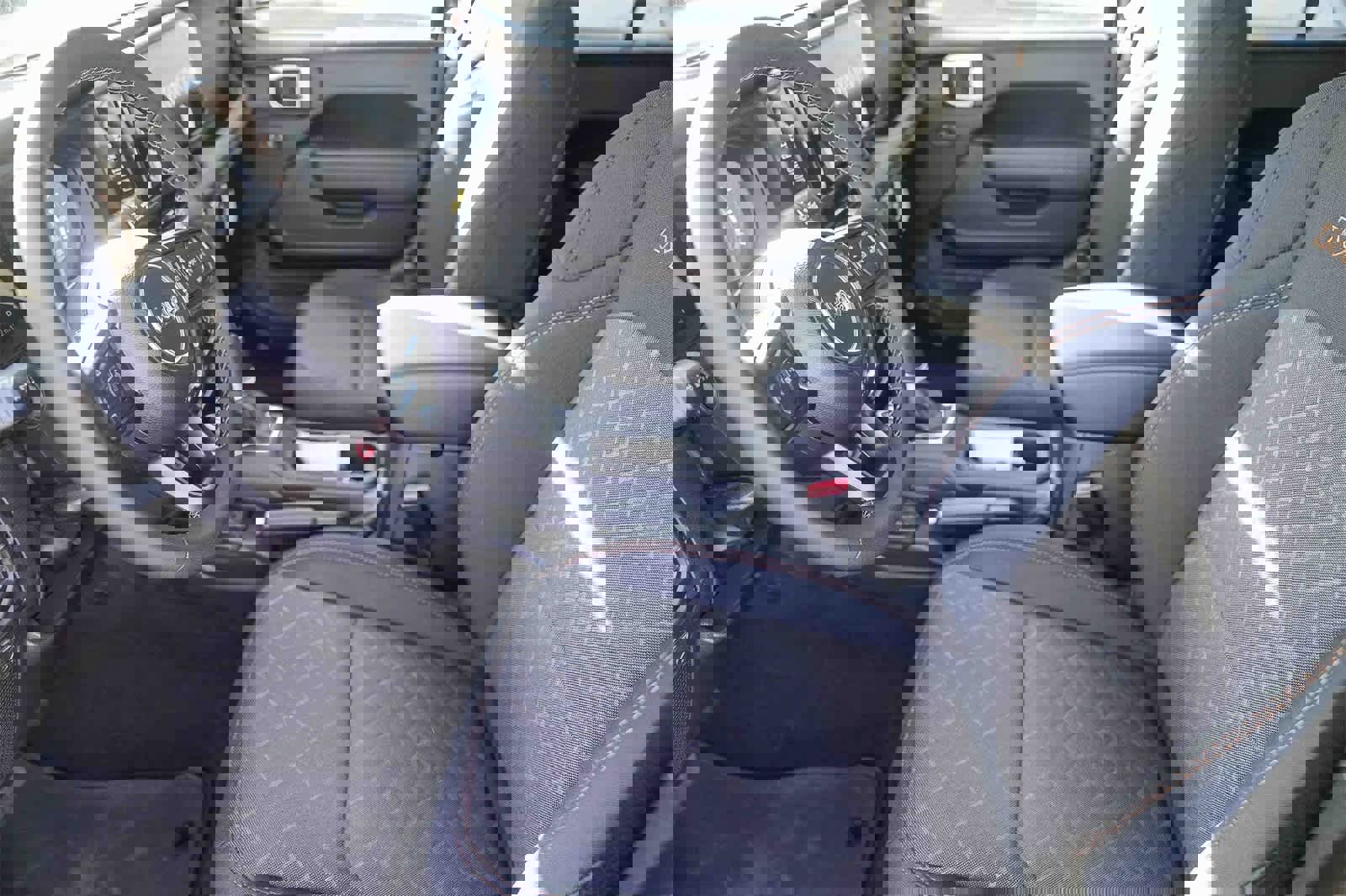 New 2026 Jeep Gladiator Mojave image 18