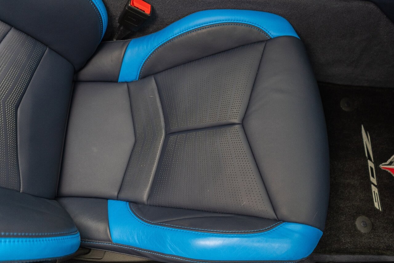 Used 2023 Chevrolet Corvette Z06 w/ Stealth Interior Trim Package RWD image 36