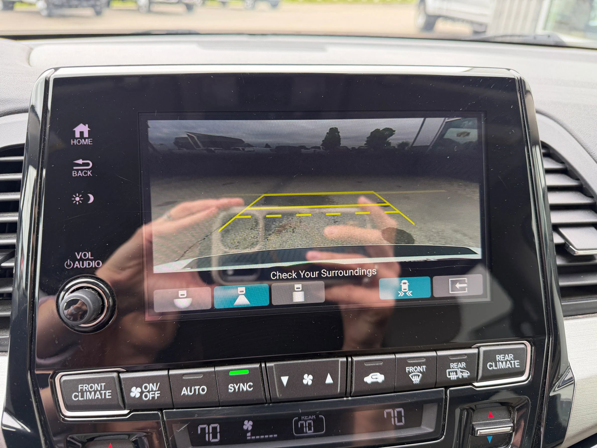 Used 2023 Honda Odyssey Touring image 16