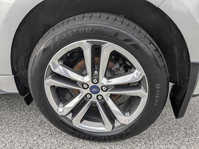Used 2018 Ford Edge Sport w/ Equipment Group 401A AWD/4WD image 19