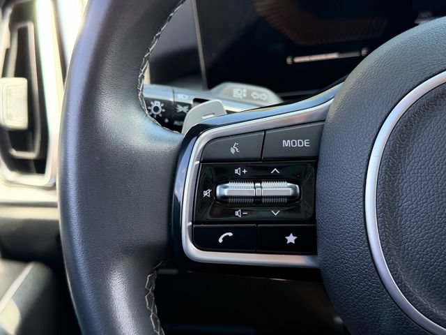 Used 2025 Kia Sorento EX AWD/4WD image 29