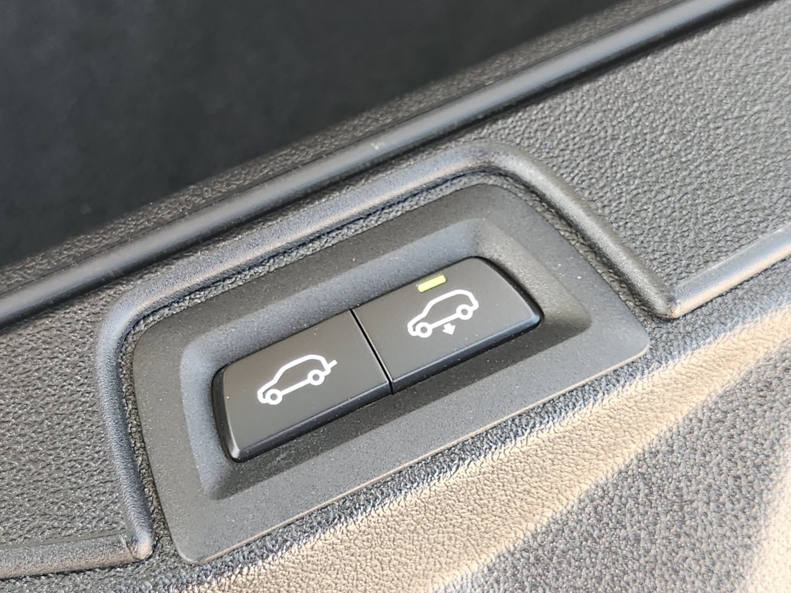 Used 2023 BMW X7 xDrive40i AWD/4WD image 37