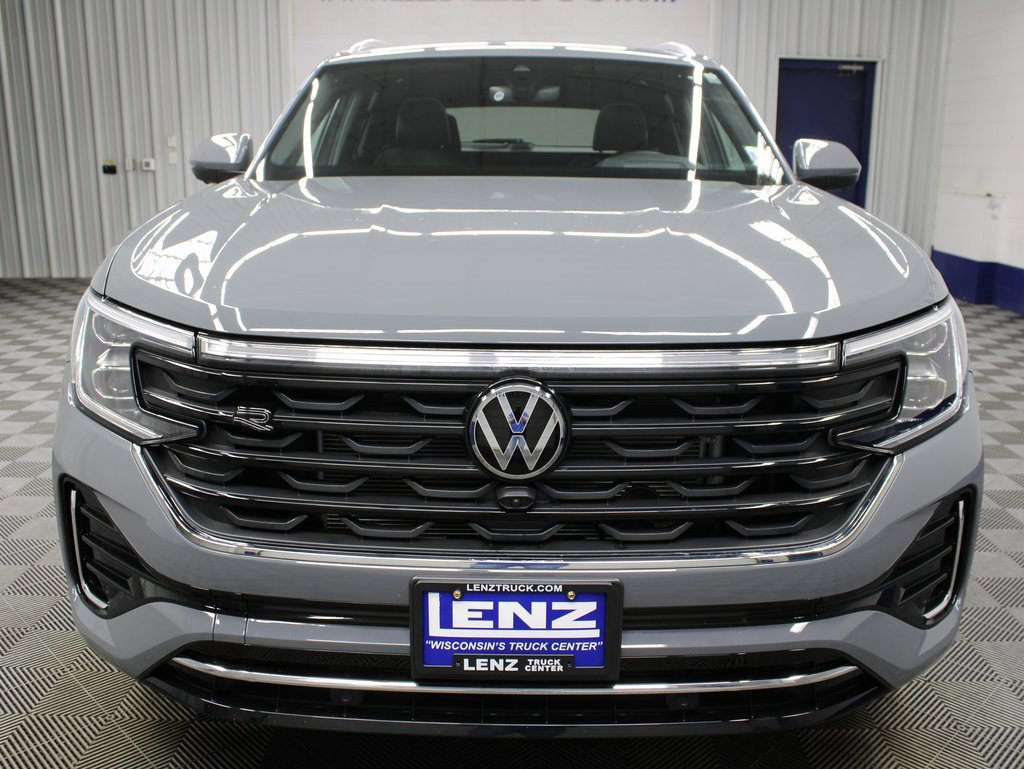 Used 2024 Volkswagen Atlas Cross Sport SEL Premium R-Line image 45