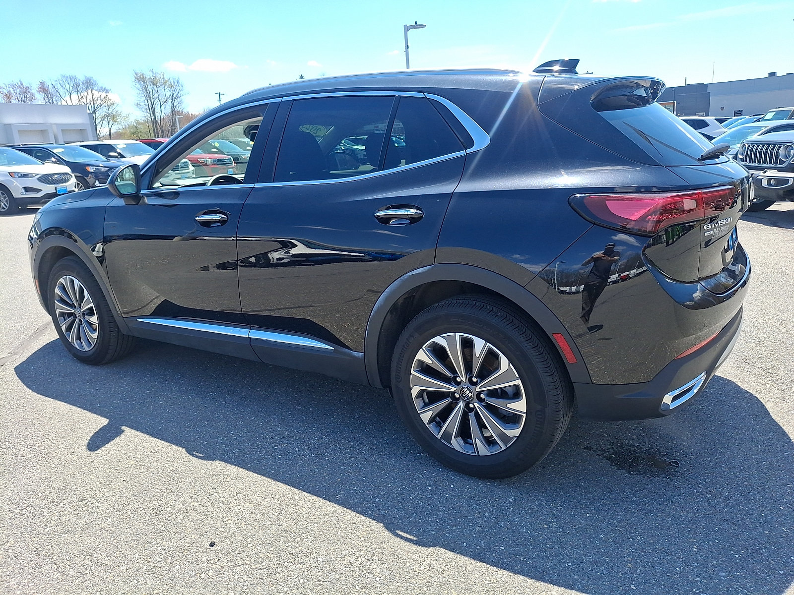 Used 2025 Buick Envision Preferred AWD/4WD image 4
