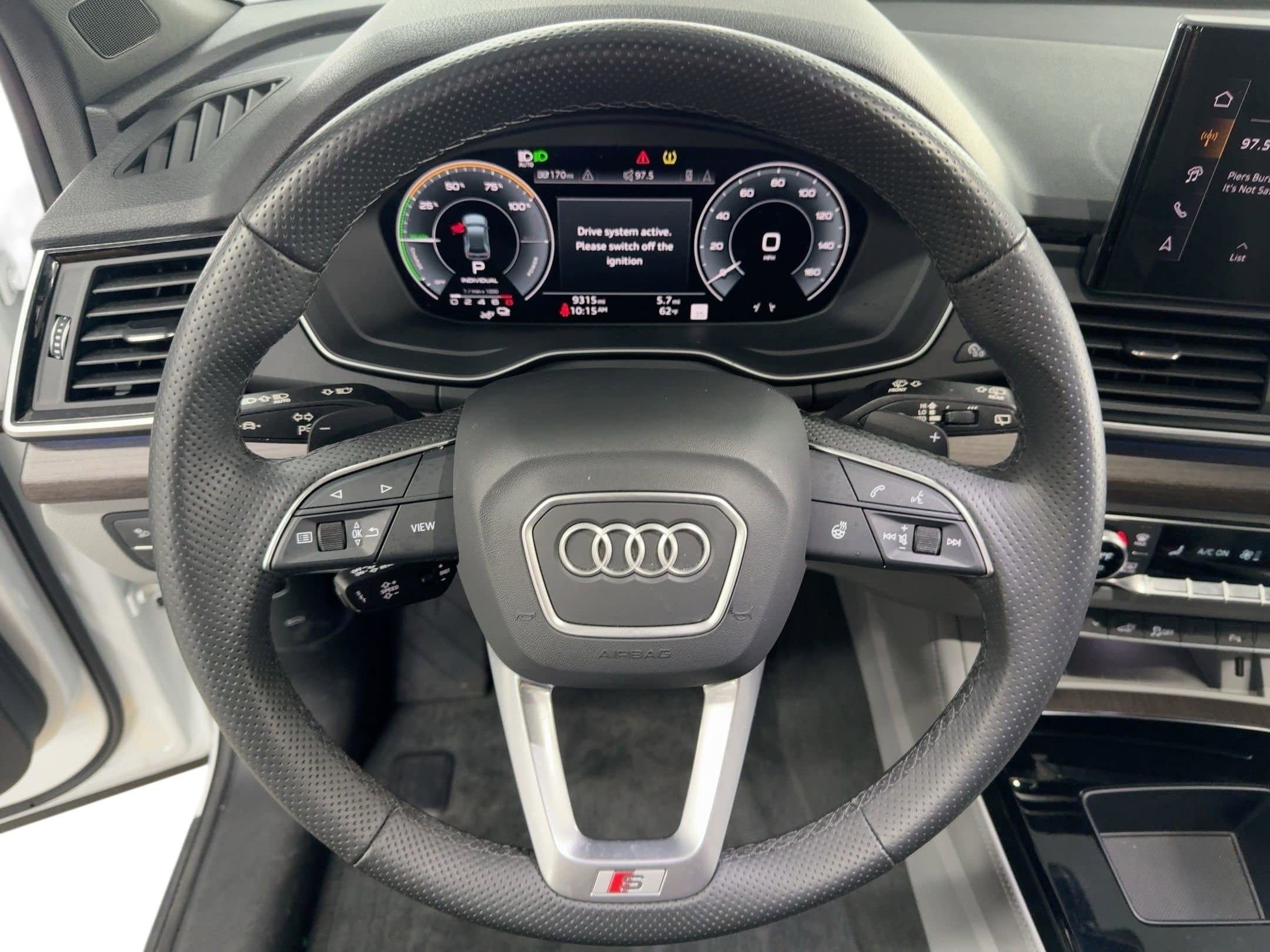 Used 2025 Audi Q5 e Premium Plus image 17