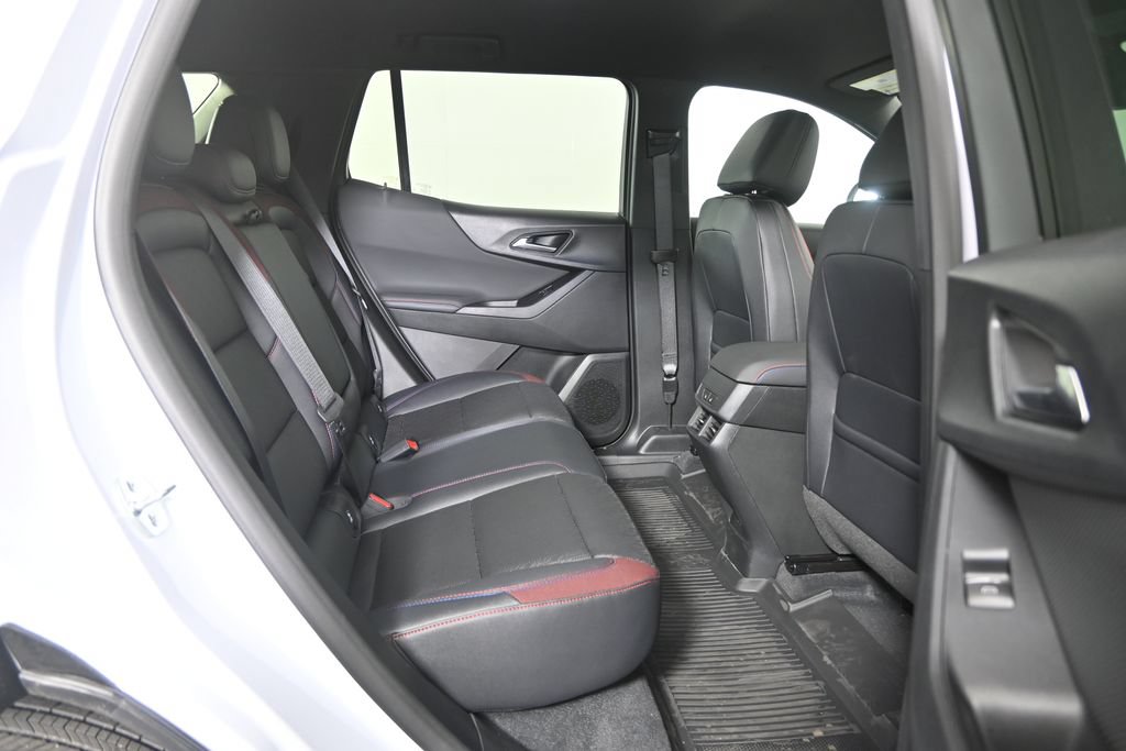 New 2026 Chevrolet Equinox RS w/ Convenience Package III AWD/4WD image 16