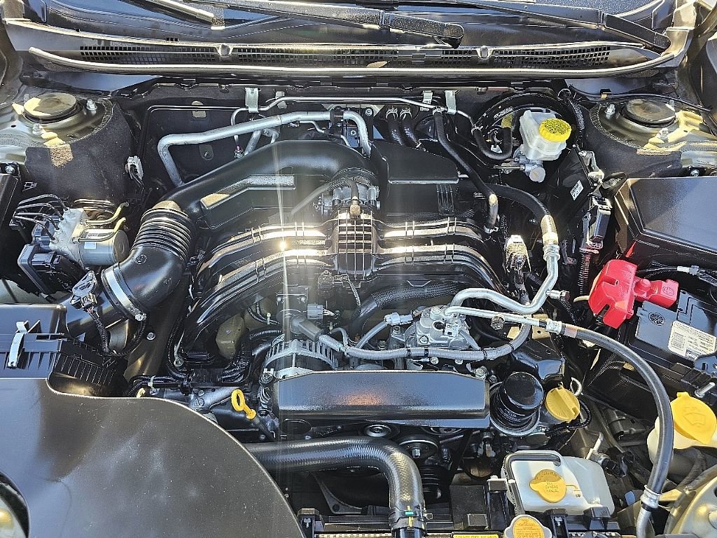 Used 2022 Subaru Outback Limited w/ Popular Package #2 image 11