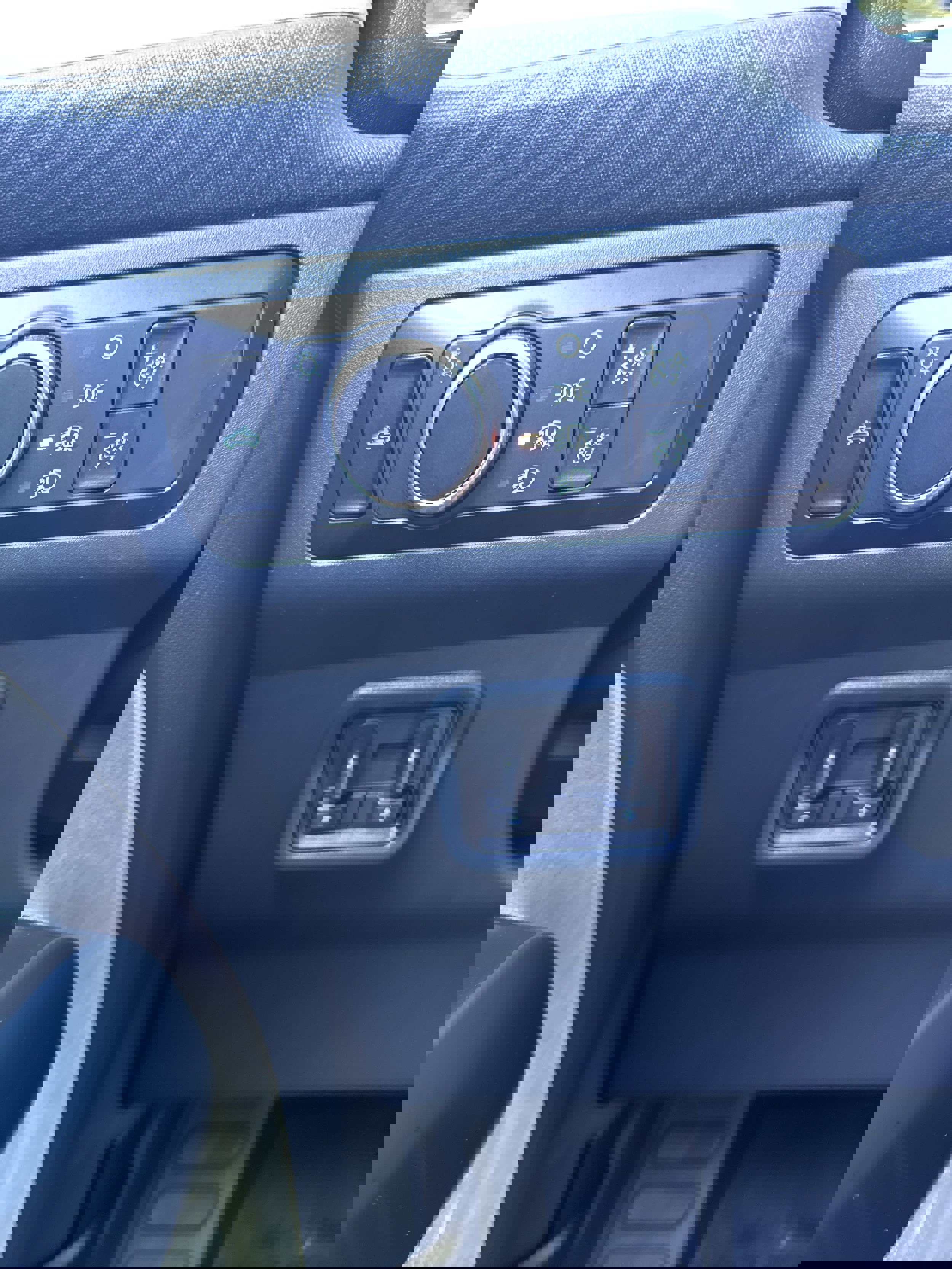 Used 2023 Ford Maverick XLT w/ Equipment Group 300A Standard image 21