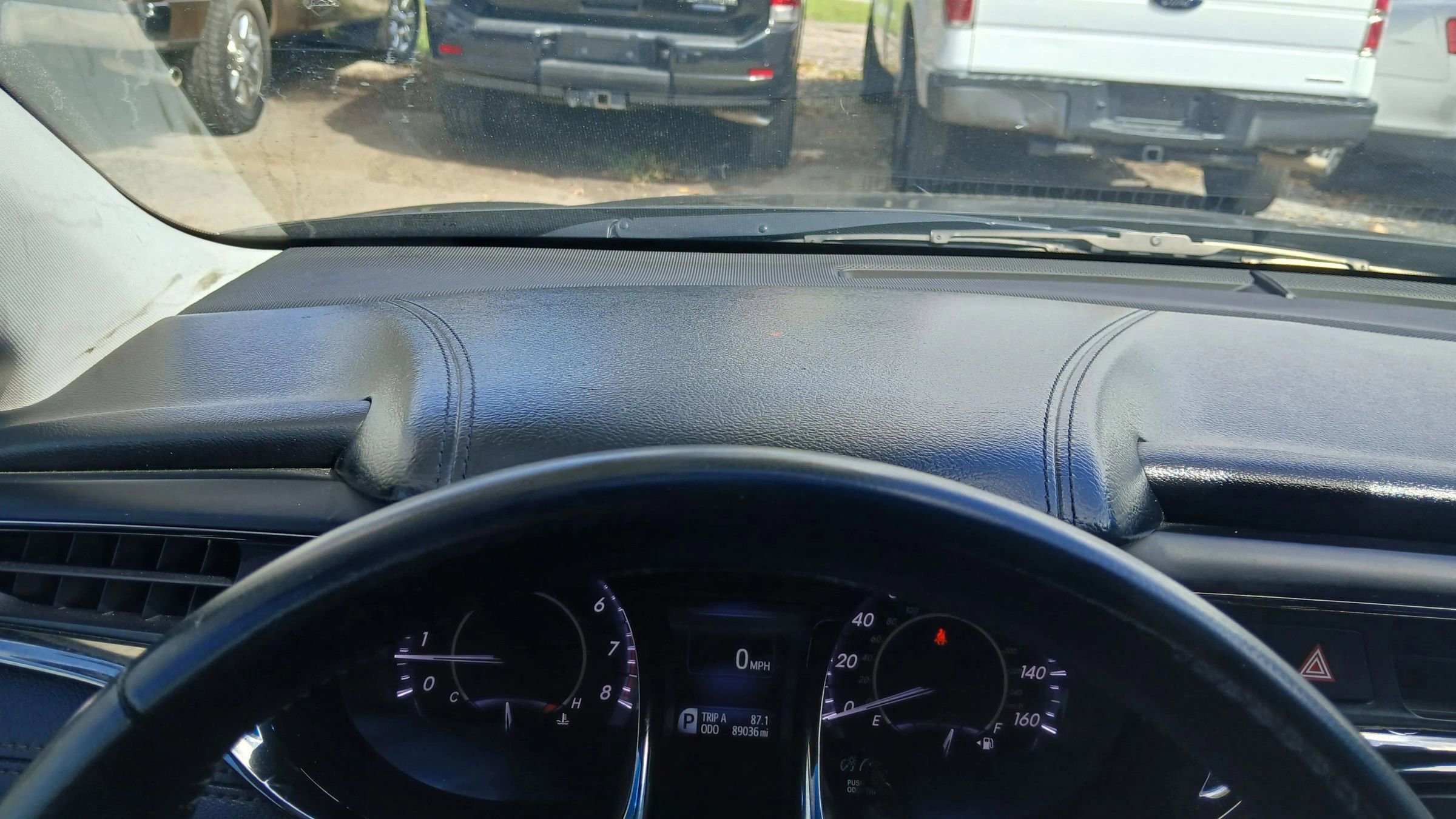 Used 2014 Toyota Avalon Limited image 25