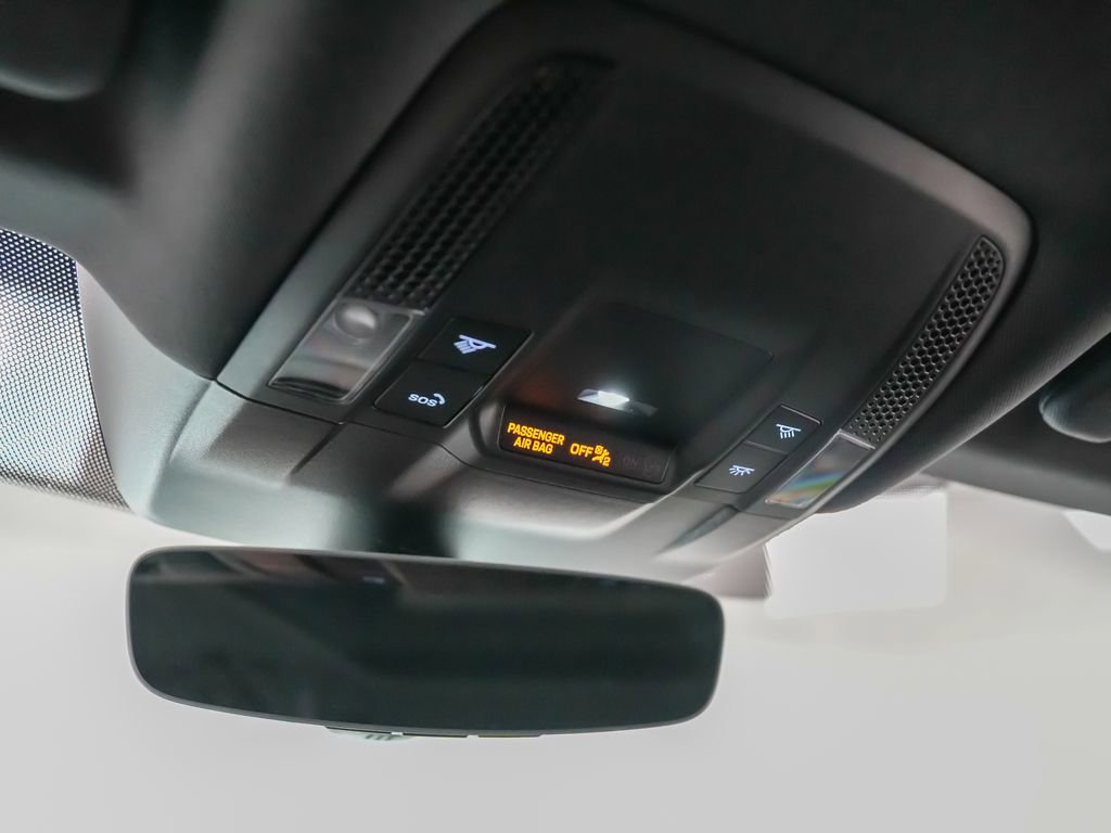 Used 2025 Porsche Taycan 4S AWD/4WD image 29