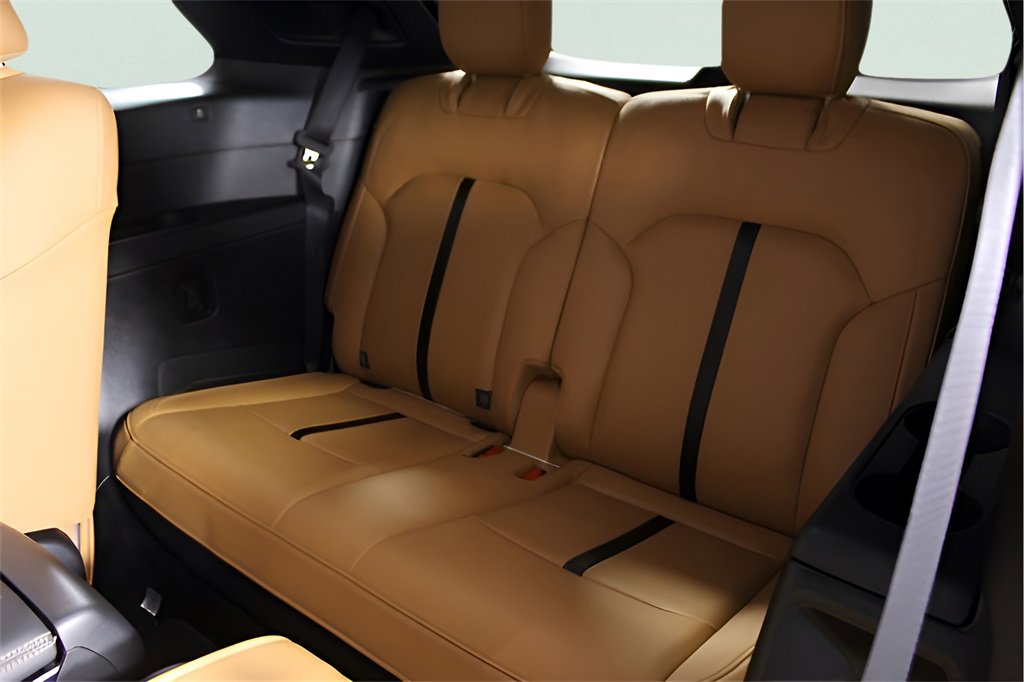 Used 2024 MAZDA CX-90 3.3 Turbo S w/ Premium Plus image 18