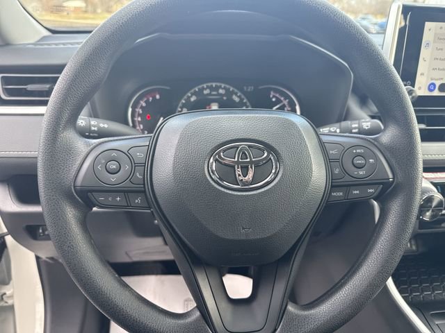 New 2025 Toyota RAV4 XLE image 15