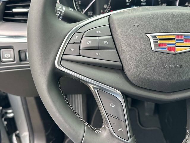 Used 2026 Cadillac XT5 Luxury image 7