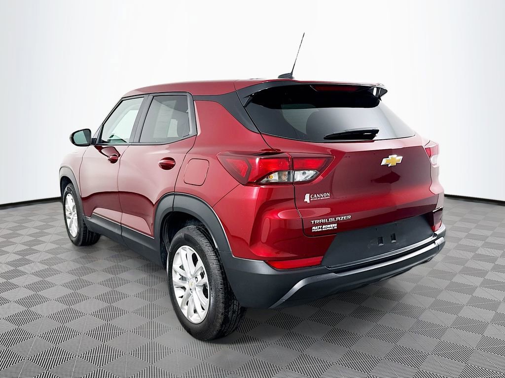 Used 2024 Chevrolet TrailBlazer LS w/ LS Convenience Package image 7