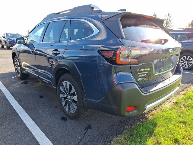 Certified 2024 Subaru Outback Touring XT image 4
