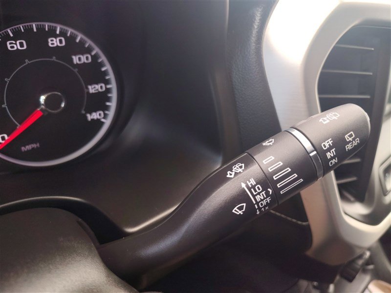 Used 2018 GMC Acadia SLE w/ Driver Alert Package I image 29