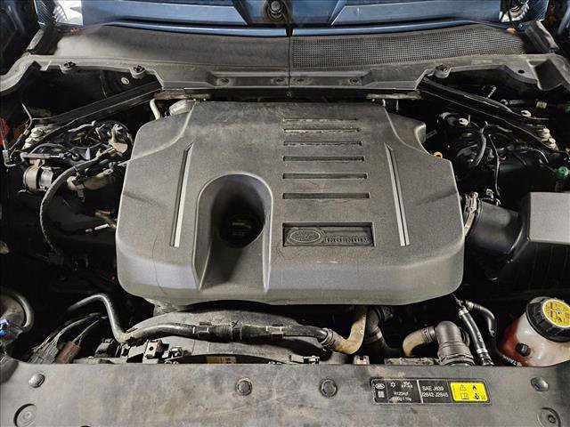 Used 2020 Land Rover Defender 110 HSE image 23