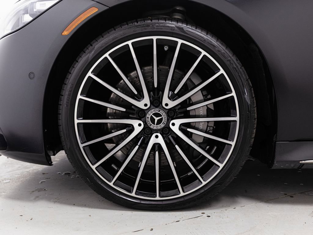 Used 2024 Mercedes-Benz S 580 4MATIC Sedan image 39