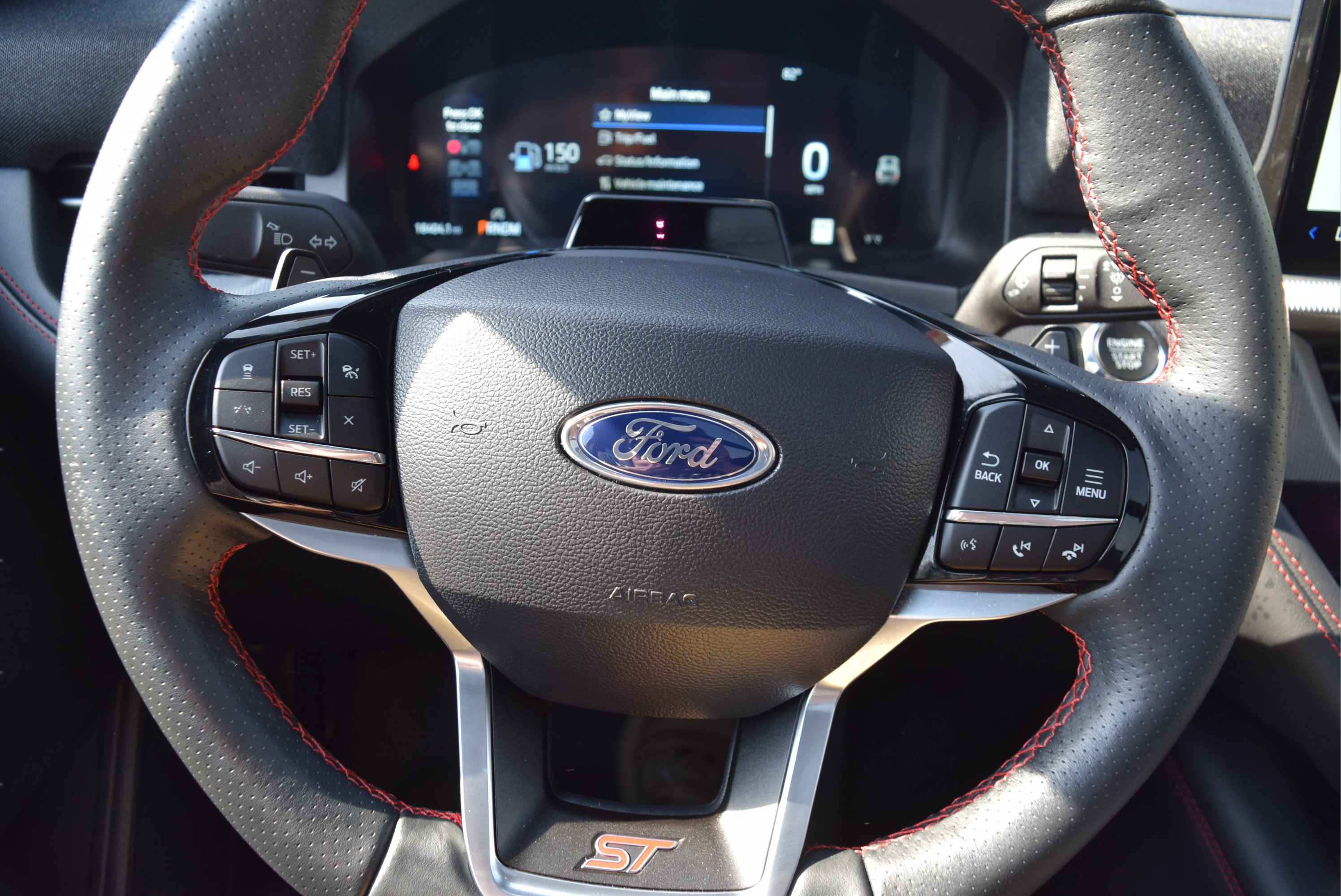 Used 2025 Ford Explorer ST w/ Sun And Sound Package AWD/4WD image 13