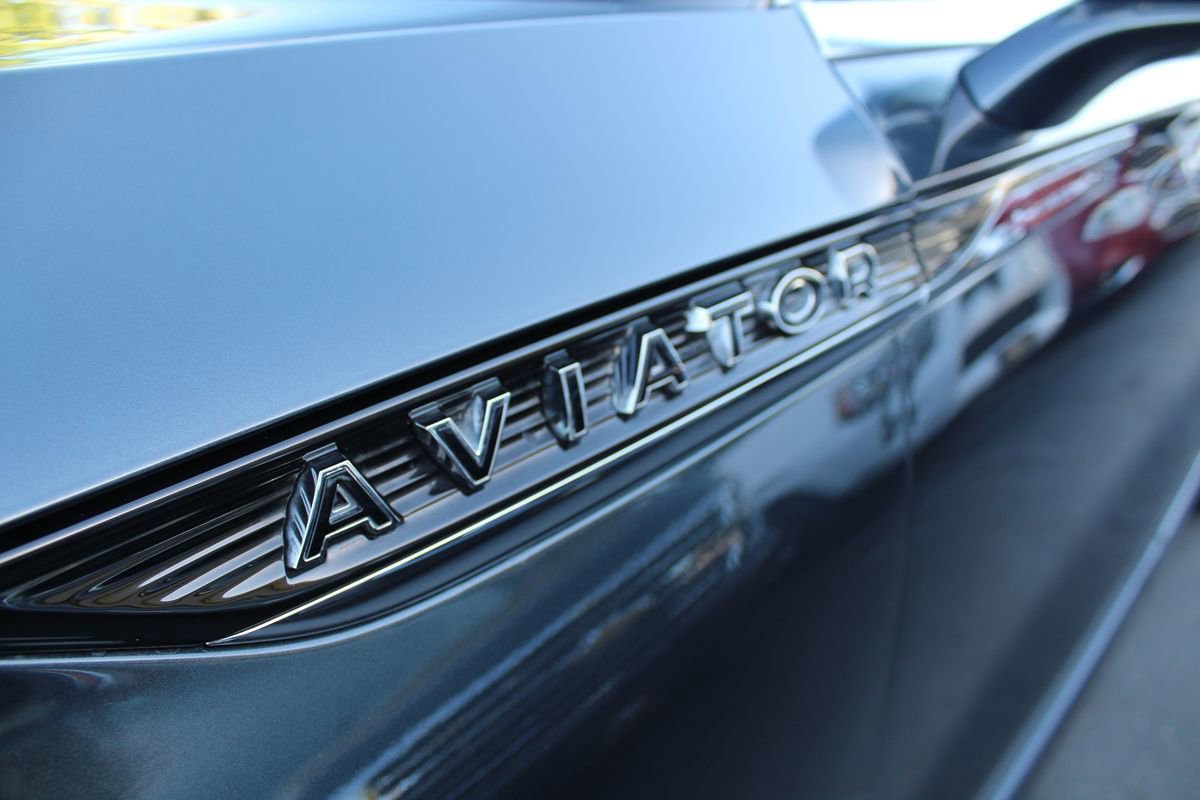 Used 2021 Lincoln Aviator Black Label AWD/4WD image 12